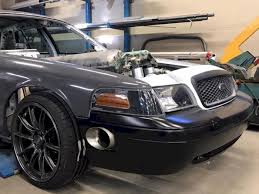 Search from 304 used ford crown victoria cars for sale, including a 2007 ford crown victoria w/ cng package, a 2008 ford crown victoria police interceptor, and a 2010 ford crown victoria police interceptor. Mobil Ford Crown Victoria Ini Mendapatkan Swap Engine Simak Videonya Indozone Id