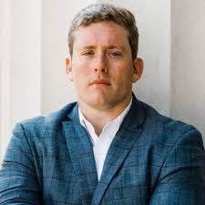 Scott Loftis's Instagram, Twitter & Facebook