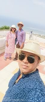 Daisy Rahman's Instagram, Twitter & Facebook