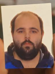 Christopher Stephens was last heard from by his family in October 1985. At  the time he was staying in the Tamarama area of Sydney. Christopher stated  at one stage he wanted to