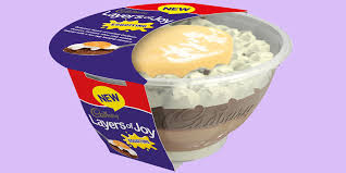 1 regular easter egg, in two halves (the cadbury variety are usually already split into two halves, so no need to cut and risk breakage). A Gigantic Creme Egg Trifle Exists And We Need It In Our Mouths Right Now