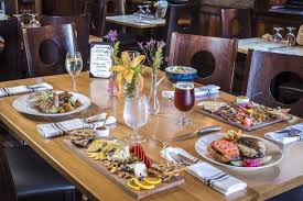 Bull Mansion's Cheese Board Begs for Wine, Beer, and Kombucha