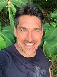 Jun 25, 2021 · ameka jane has been the center of attention due to her pregnancy with her fiancee jamie durie. Jamie Durie Net Worth Wife Girlfriend Parents Height Kids Gay Sibling
