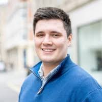 Lisa Zarr's Instagram, Twitter & Facebook