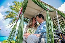 Gorgeous Maldives Wedding Vow Renewal At Over Water Pavilion Destination Wedding Details Maldives Wedding Wedding Vows Wedding Renewal Vows