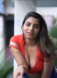 Hot indian girls blog archive. Hot Indian Girls Saree Cleavage Hot Indian Girls Saree Cleavage Actress Largest Navel Cleavage Hip Waist Photo Collections Wear Low Waist Ones Sarees Are The Best Dresses To Show Curves Such