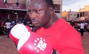 Champion d'Afrique de lutte : Adama Diatta se prépare à l'Insep de Paris