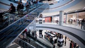 Cinegold cinema has 8 projection rooms. Promenada Mall Sibiu One Management