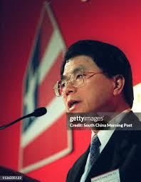 59 Salomon Smith Barney Stock Photos, High-Res Pictures, and Images