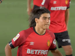 Luka romero, 16, argentina rcd mallorca b, desde 2020 mediocentro ofensivo valor de mercado: Seguire Jugando Para La Argentina Aseguro Luka Romero Futbol Sapiens