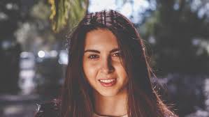 Business schools aim for an international experience at home