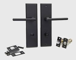 Halifax Square Long Backplate Door Handle Lever Set Toronto Door Hardware Door Levers And Door Handles Door Handles Door Levers Black Door Handles