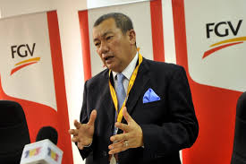 Mohd emir mavani abdullah, warganegara malaysia berusia 50 tahun, dilantik sebagai pengarah bukan eksekutif bukan bebas msm malaysia holdings berhad pada 1 mac 2013. Isa Samad Mohd Emir Ordered To File Defence On Fgv S Condo Purchase