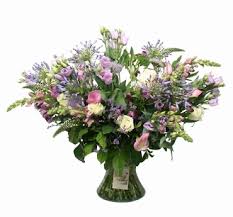 We can give big discounts if you buy in bulk. Flowers And Dried Flowers For Retailers Bon Flowers Flowers Wholesale For Your Flowers Area
