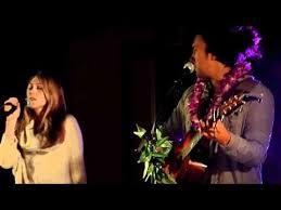 Colbie Caillat Justin Young Turn Your Lights Down Low Bob Marley Clu 4 21 11 Japan Benefit Justin Young Colbie Caillat Female Singers