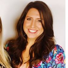 Shelley Psyhogios's Instagram, Twitter & Facebook