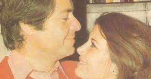 ميرفت امين و حسين فهمي movie stars couples photo