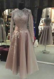 Ada dua lapisan untuk sari: Lavender By Ivan Gunawan Collection Indonesian Fashion Designer Gaun Gaun Pesta Gaun Formal Pendek