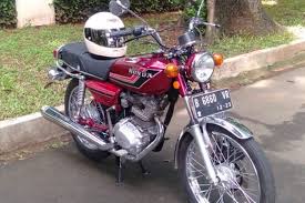 Tangki knalpot kustom maret 2015 via tangki knalpot kustom maret 2015 via tangkiknalpotkustom.blogspot.com. Honda Cb100 K5 Generasi Penyempurna Cb100
