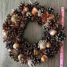 Wreath Upon A Door Pinecone Fall Centerpiece Tablecloths Acorn Etsy In 2020 Christmas Wreaths Christmas Wreaths Diy Christmas Mesh Wreaths