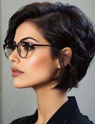 Stella Paz's Instagram, Twitter & Facebook