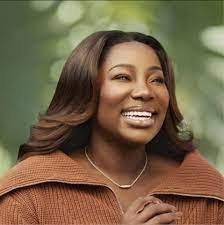 Roslyn Henson's Instagram, Twitter & Facebook