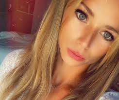 Jun 22, 2021 · italian camila giorgi took down no. Camila Giorgi Posts Hot Pictures On Instagram While In Osaka Tennis Tonic News Predictions H2h Live Scores Stats