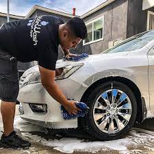 Lozano car wash also has a professional oil change center for quick oil changes as well as other car maintenance services. Find A Car Wash Near Los Angeles Anytime Best Car Wash Near Me