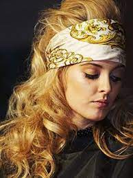 Make up haare outfit die 70er koop youtube. Hippie Style Friseur Com