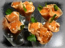 Cornets Brick Au Saumon Fume La Petite Cuisine De Framboisine Recette A Base De Saumon Brick Au Saumon Saumon Fume