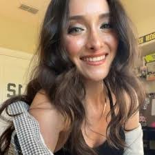 Emma Garza's Instagram, Twitter & Facebook