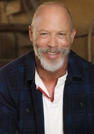 Mike Sears's Instagram, Twitter & Facebook