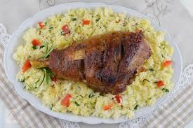 Daca curcanul este congelat il lasati la decongelat in frigider. Pulpa De Curcan La Cuptor Caietul Cu Retete