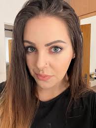 6 months from now You'll be living in your healed, happy, hot girl era..  money flowing, stress gone, skin glowing 😍✨🫶🏽