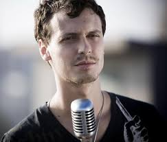 Joey Tang: похожие исполнители, слушать онлайн на Zvuk.com