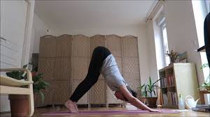 5 Chaines Youtube Francaises Au Top Pour Se Mettre Au Yoga C Est Si Bon