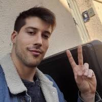 50+ perfiles de «Rizzo»