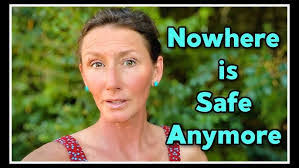 Justin Kee's Instagram, Twitter & Facebook