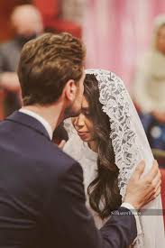 Pakar bedah kelahiran malaysia yang berpengkalan di united kingdom dr nur amalina che bakri menegaskan beliau berusaha. Dr Amalina And Alexander Charles Tie The Knot At London Mosque