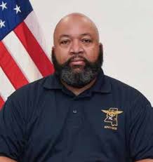 Estrada takes helm of VT-9