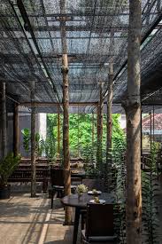 Ho Chi Minh City Restaurant Shades Diners With Agricultural Netting Outdoor Restaurant Design Restaurant Architecture Outdoor Restaurant
