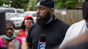 Barack and michelle obama welcomed the verdict but warned 'true justice' is more. Trae Tha Truth Gifting Toys To Children Of Families In Need