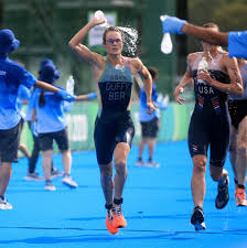 O triatlo fez sua estréia olímpica valendo medalha de ouro nos jogos de sydney de 2000. Evkdlys 9ovnzm