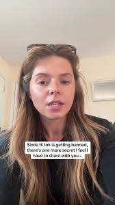 Lauren Tabor's Instagram, Twitter & Facebook