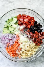 Uno macaroni salad have you tried our 50 shades of green salad healthy eating food chicago deep dish pizza my dancing dream. The Best Italian Pasta Salad With Pepperoni Foodiecrush Com