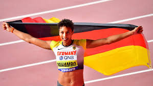 She also won the gold medal at the 2013 european junior championships, and finished fourth at the 2014 european championships. 7 30 Meter Malaika Mihambo Holt Weitsprung Gold Sport Nordbayern