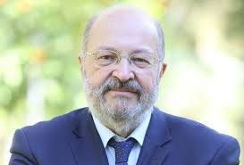 Carlos Arias encabeza candidatura para la Junta del Colegio de la Abogacía