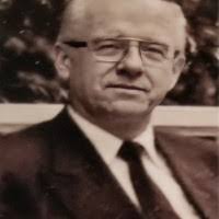 Albert Reimer's Instagram, Twitter & Facebook