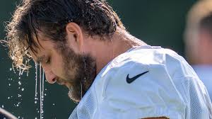 Colts' Bortolini replaces Ryan Kelly at center, 'The bar is high'