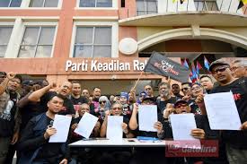 Si kitol dan raja mendeliar sudah pasti. Pecat Zuraida Kerana Pengkhianat Dan Kartel Malaysia News